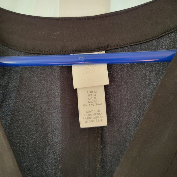 H&M Black Long Sleeve Dress - Picture 4 of 5